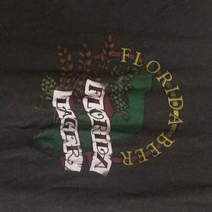 🔵 2/$10.  Florida Beer shirt